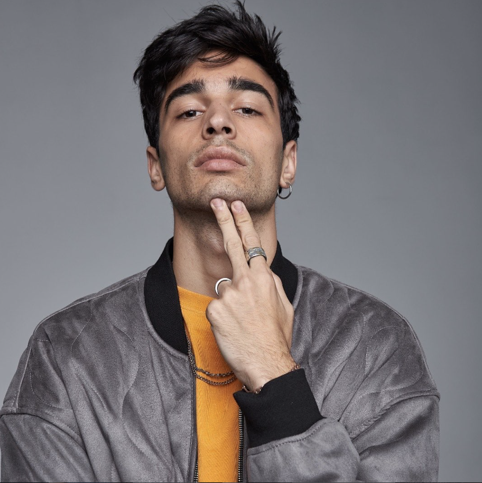 Daniel Arias, hijo de Imanol Arias y Pastora Vega